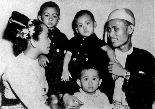Aung-San-Family